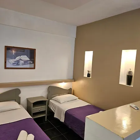 Skala Sunset And Otel Chora (Ios)