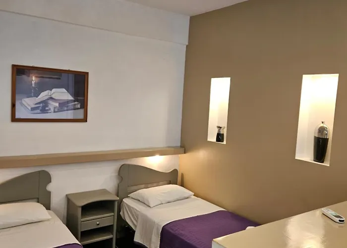 Skala Sunset And ホテル イオス島 チョーラ