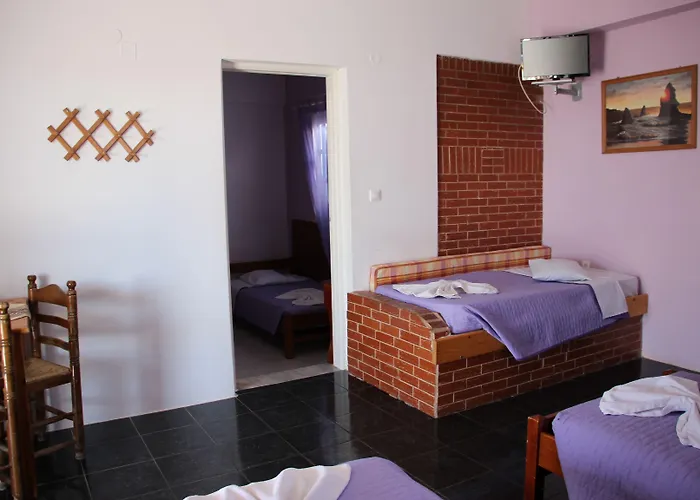 ホテル Skala Sunset And イオス島 チョーラ