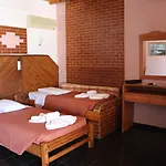 Hotell Skala Sunset And 2*